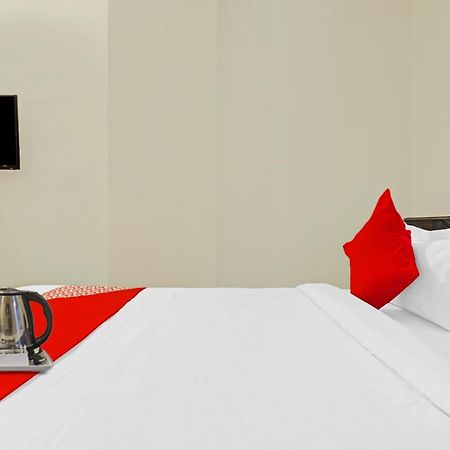Oyo Happy Stay Hotels Hajdarábád Exteriér fotografie