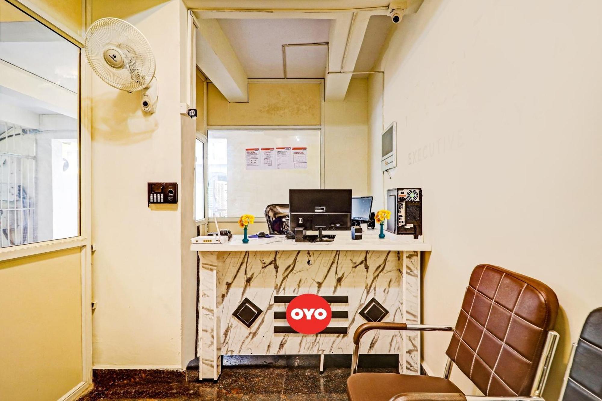 Oyo Happy Stay Hotels Hajdarábád Exteriér fotografie