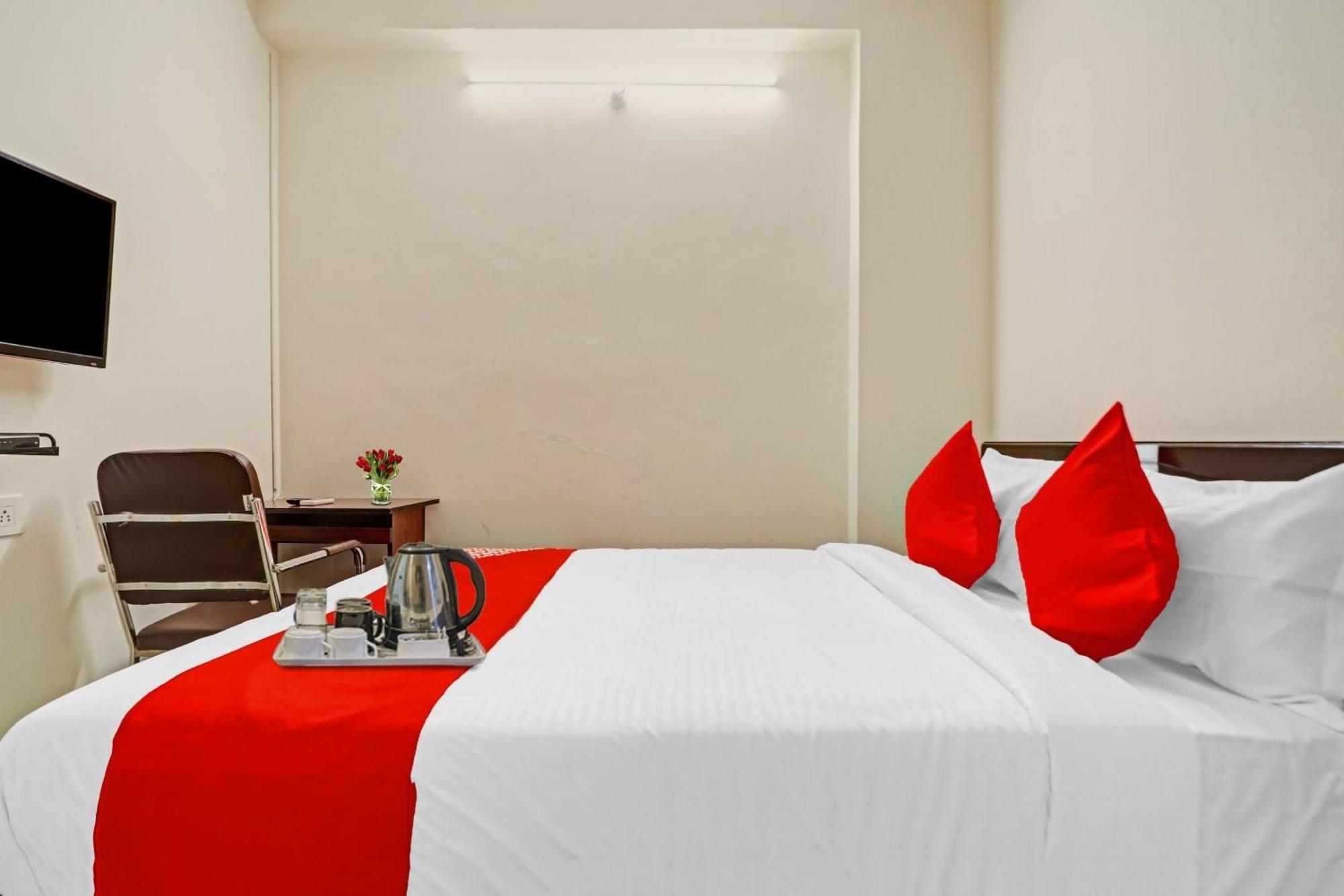 Oyo Happy Stay Hotels Hajdarábád Exteriér fotografie